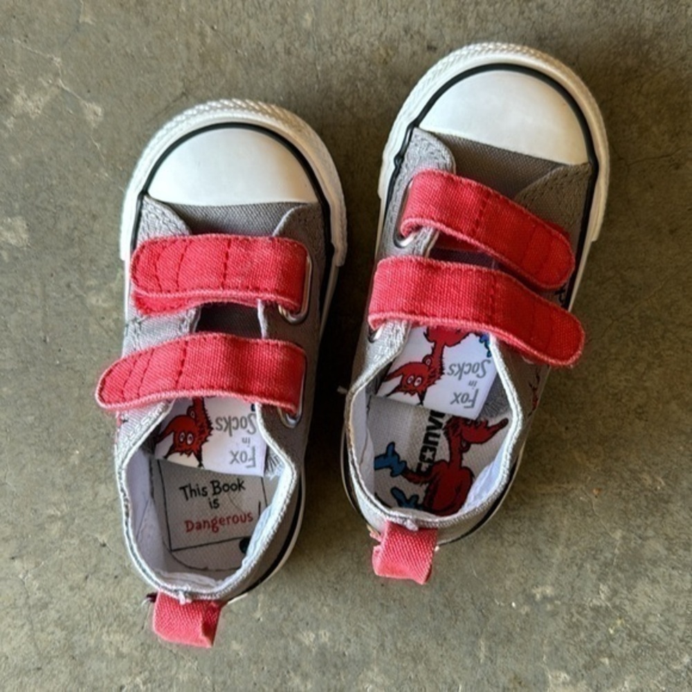 Dr Seuss Converse Kids Low All Star Chuck Taylor